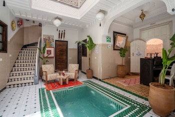 riad and spa anahita