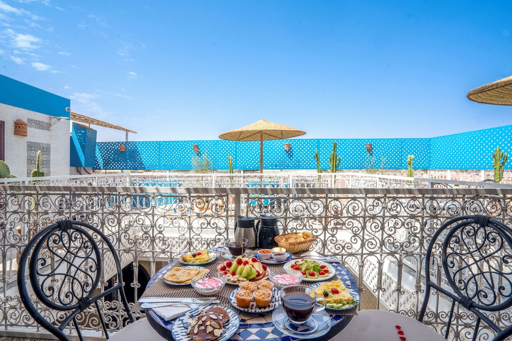 riad and spa anahita