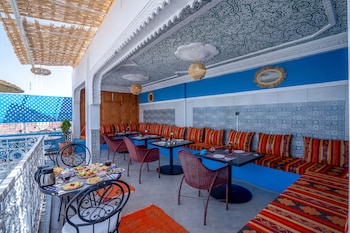 riad and spa anahita