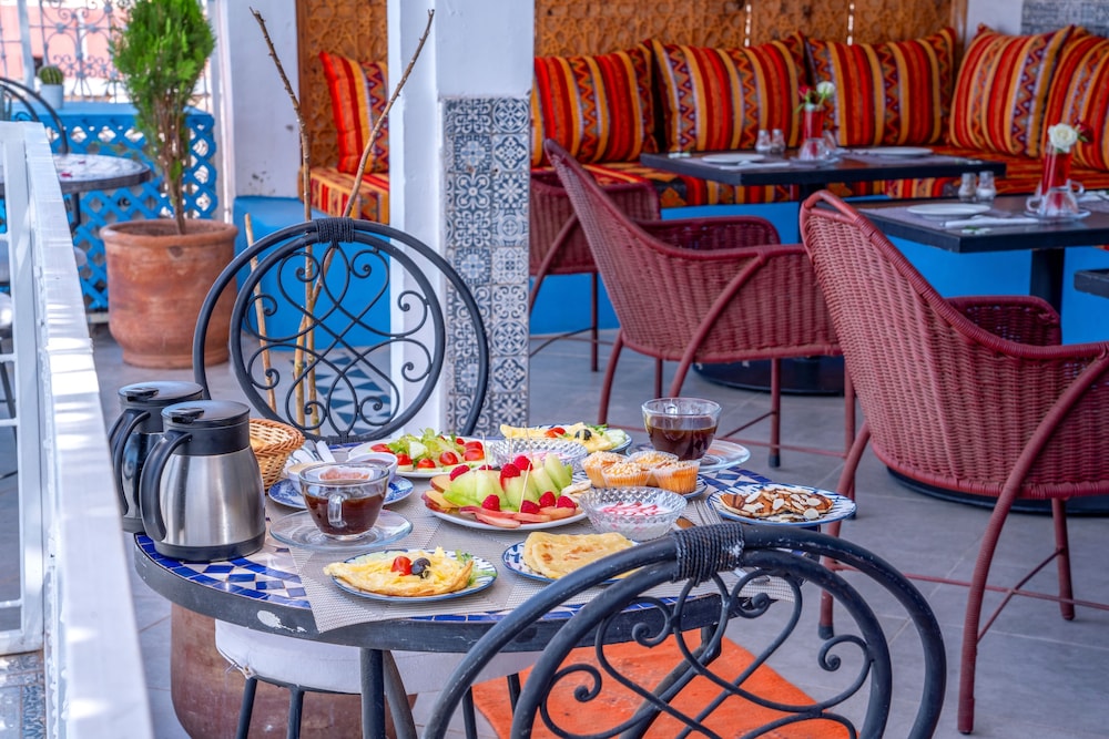 riad and spa anahita