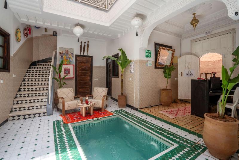 riad and spa anahita