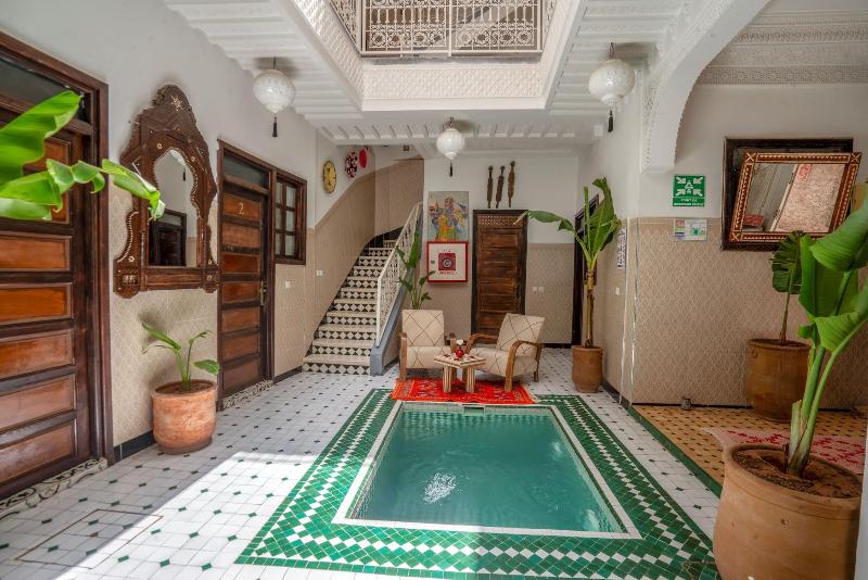 riad and spa anahita