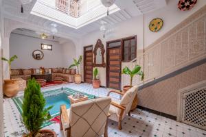 riad and spa anahita