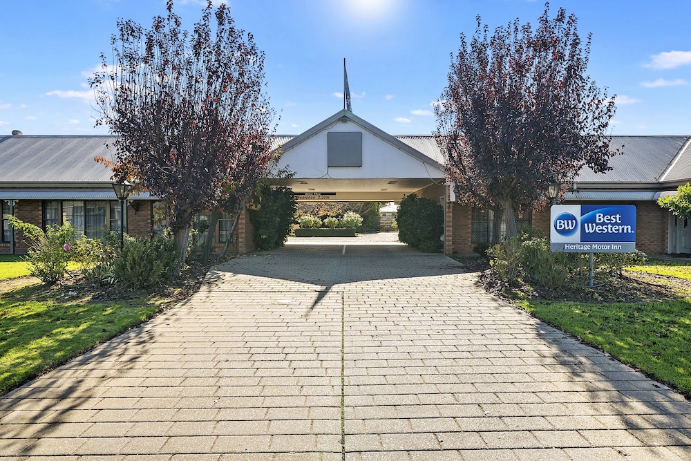 Heritage Motor Inn Corowa,Corowa>>Albury,4 star