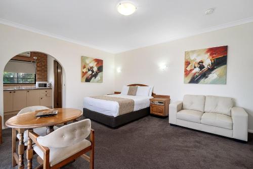 heritage motor inn corowa