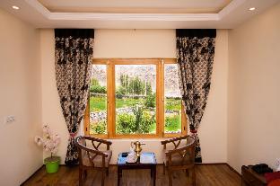 Kartok Hotel,Saboo,3 star