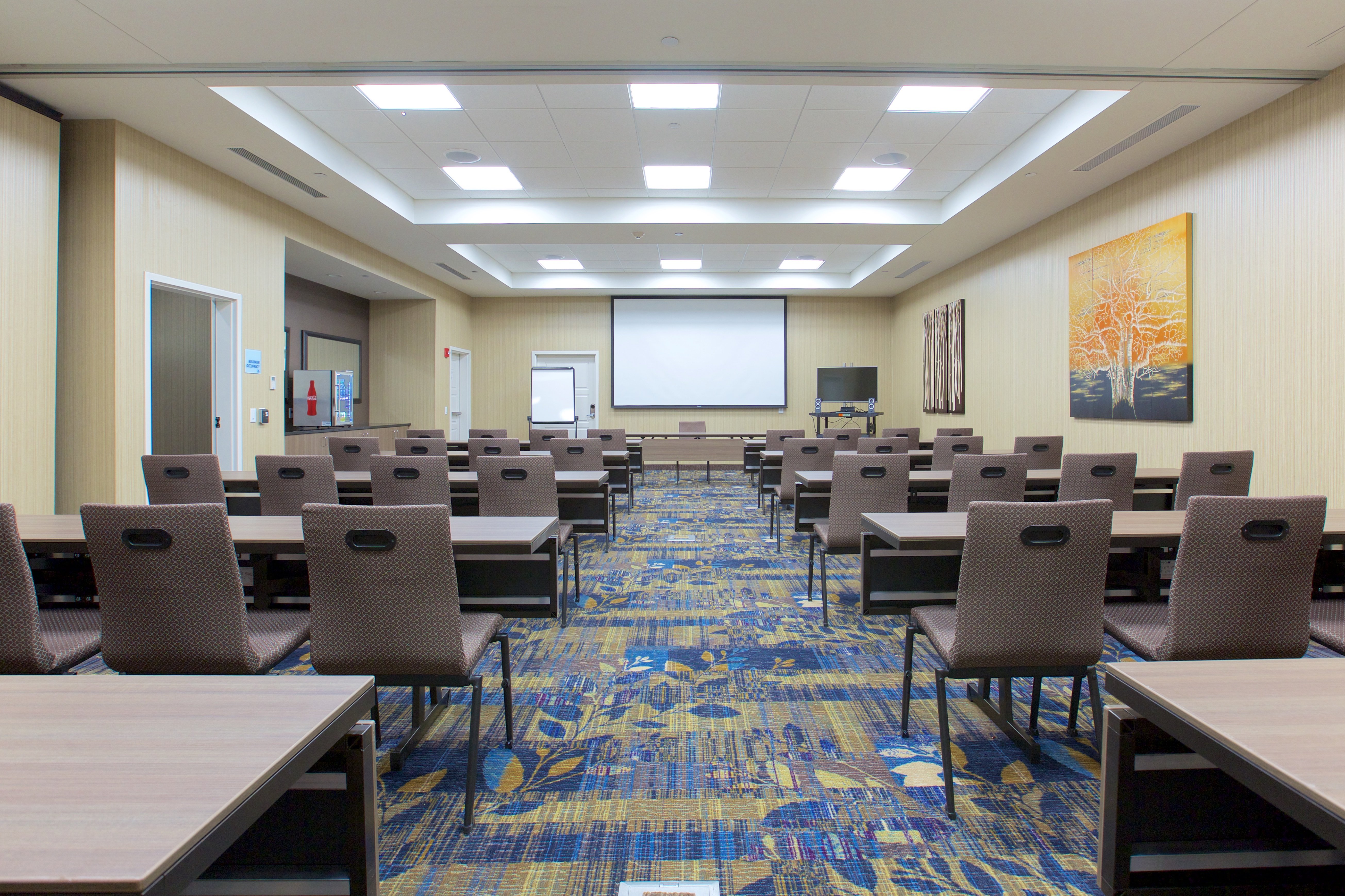 holiday inn express fargo sw i 94 45th st