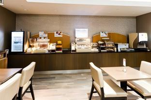holiday inn express fargo sw i 94 45th st