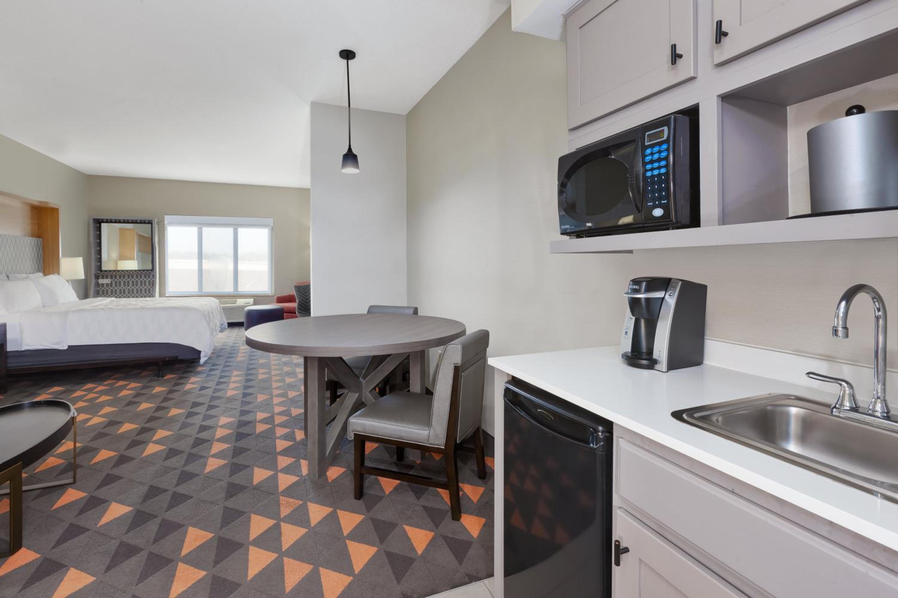 holiday inn grand rapids south by ihg