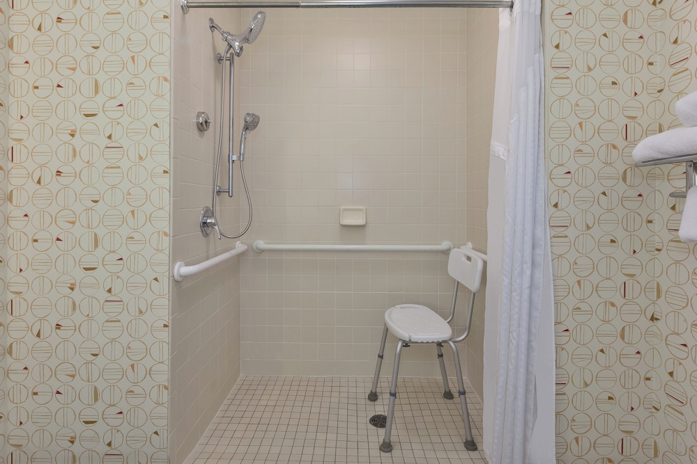 holiday inn grand rapids south by ihg
