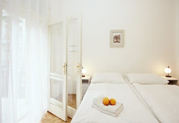 prague central exclusive apartments