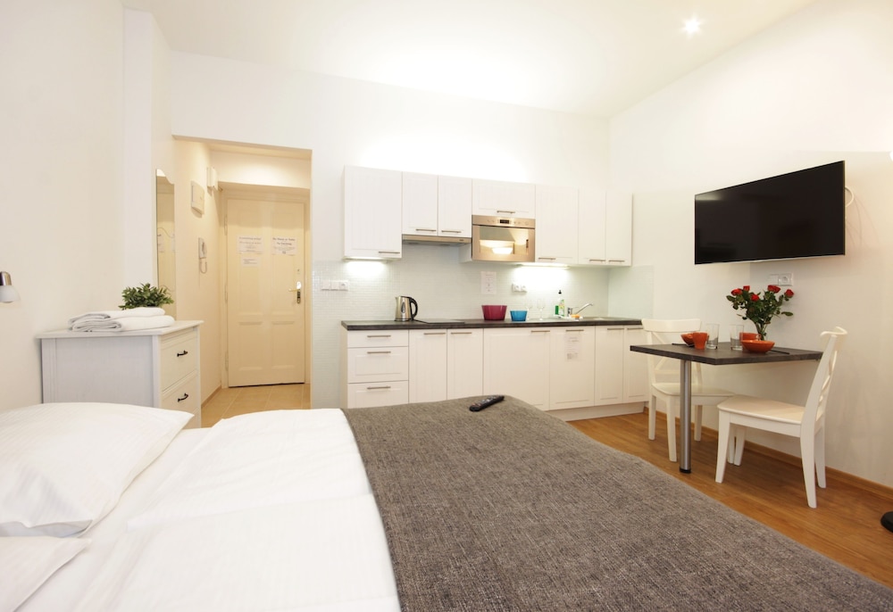 prague central exclusive apartments