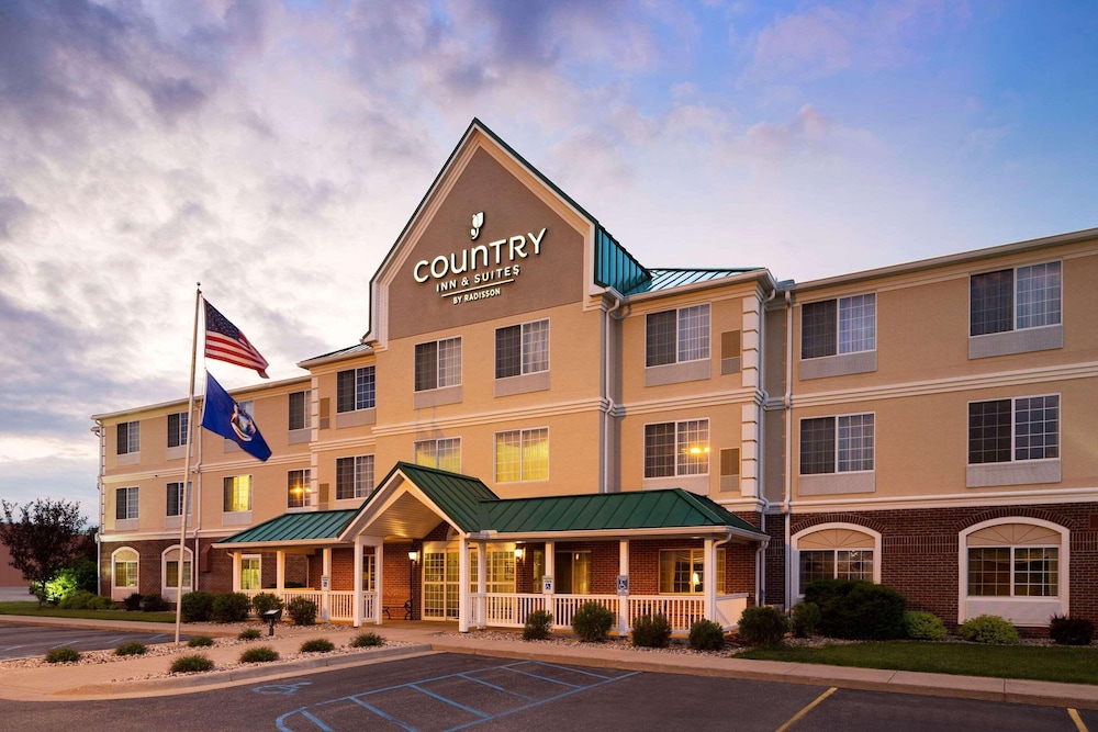 country inn and suites by radisson big rapids mi