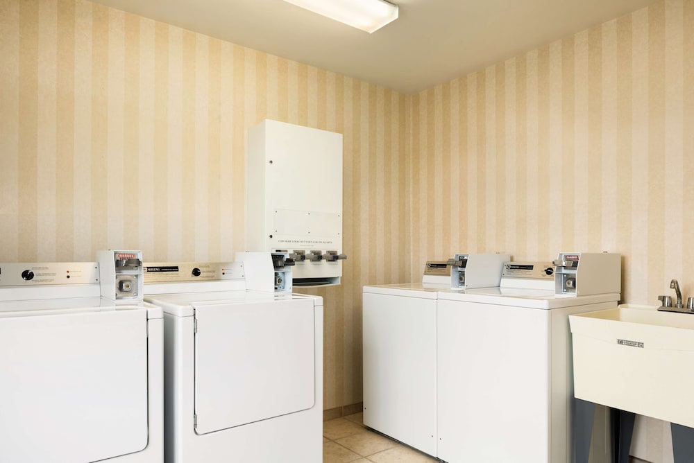 country inn and suites by radisson big rapids mi