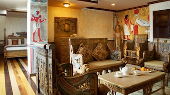 amos cozy hotel and convention hall