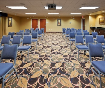 holiday inn express hotel and suites great falls by ihg