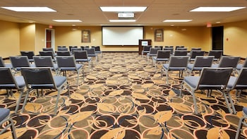 holiday inn express hotel and suites great falls by ihg