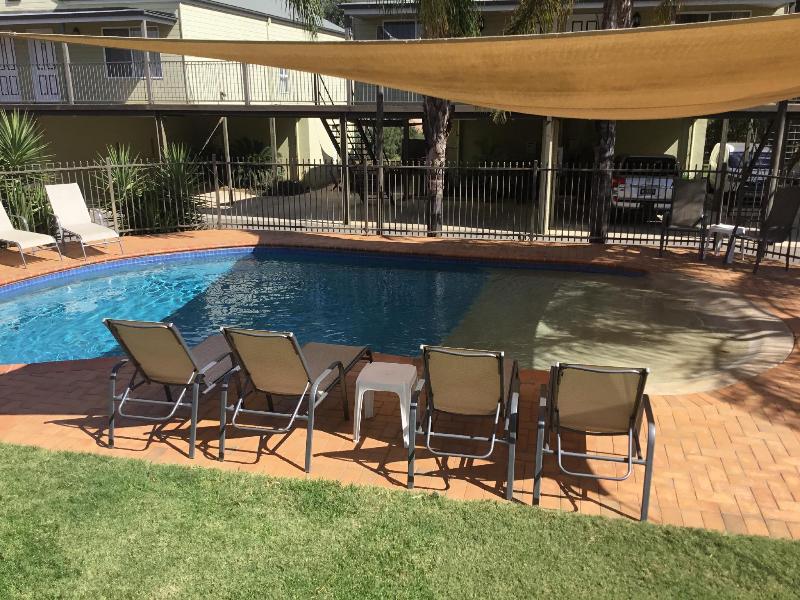 Bridges On Meninya Motel & Apartments,Echuca>>Aberdeen,4 star
