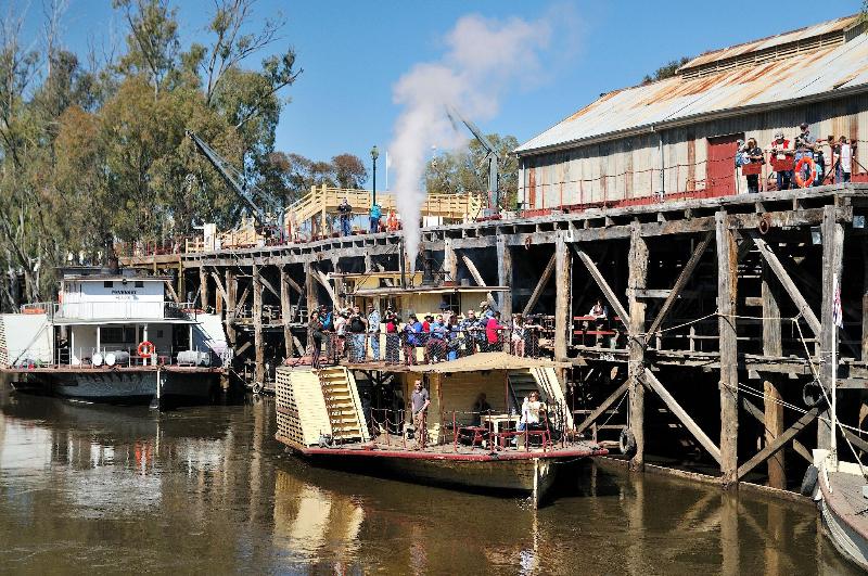 Bridges On Meninya Motel & Apartments,Echuca>>Aberdeen,4 star