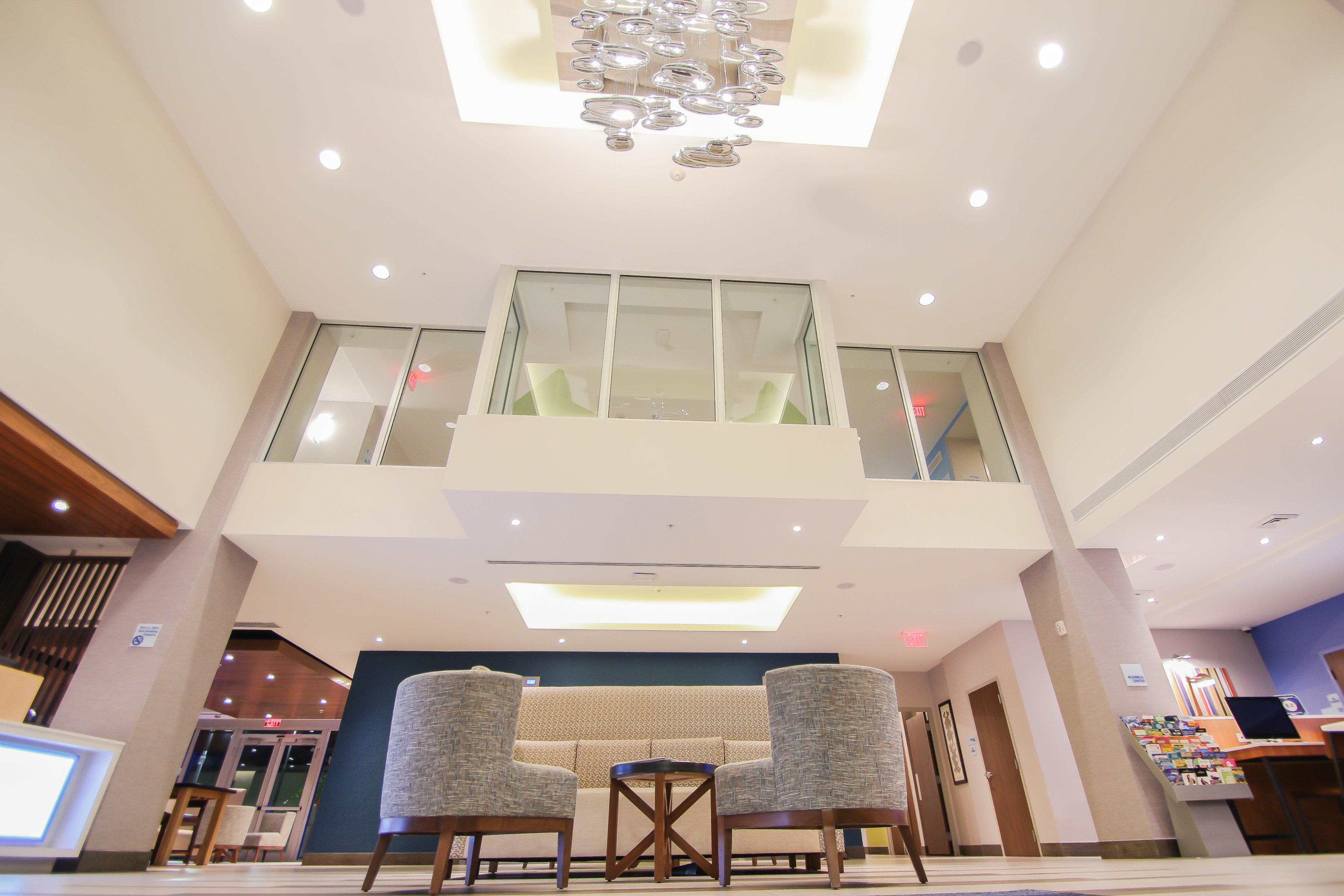 holiday inn express and suites miami airport east by ihg