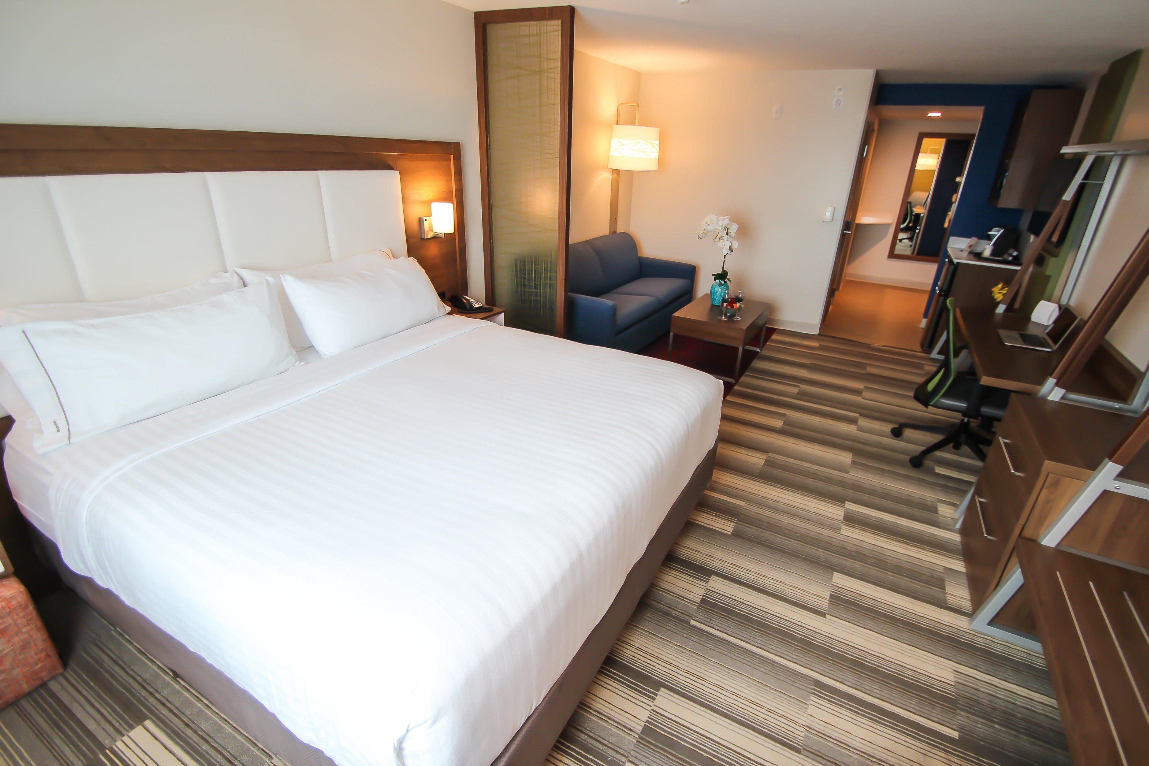 holiday inn express and suites miami airport east by ihg