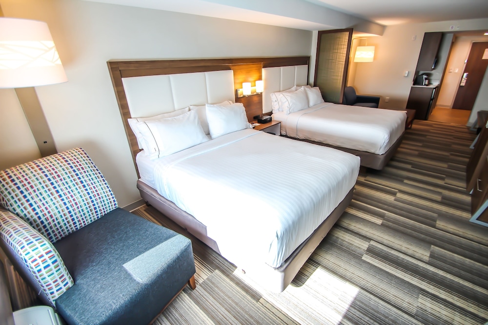 holiday inn express and suites miami airport east by ihg