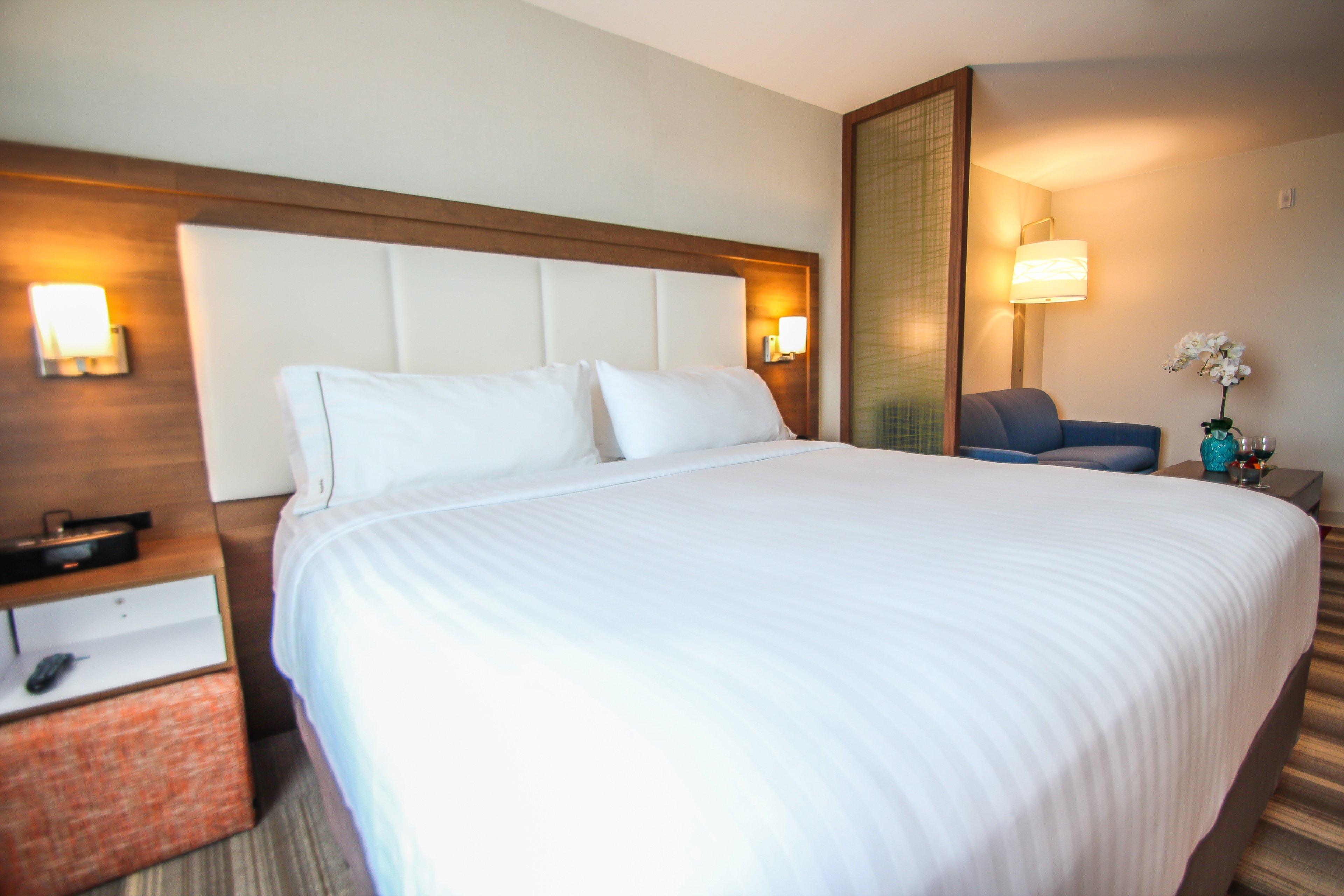 holiday inn express and suites miami airport east by ihg