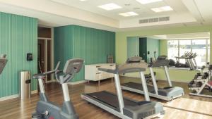 holiday inn express and suites miami airport east by ihg