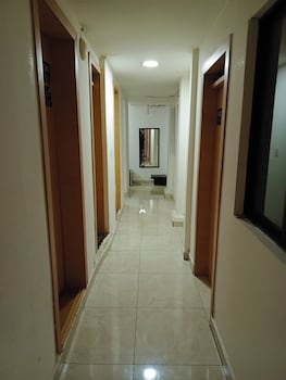 hostal urban inn