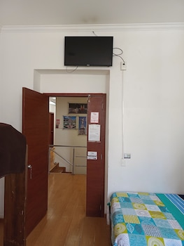 hostal urban inn