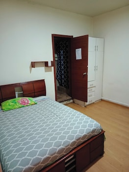 hostal urban inn