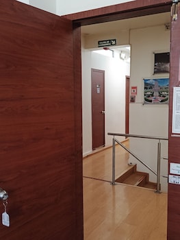 hostal urban inn