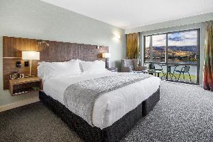 holiday inn queenstown frankton road by ihg