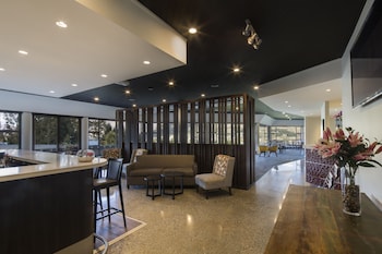 holiday inn queenstown frankton road by ihg