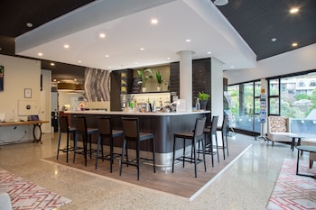 holiday inn queenstown frankton road by ihg