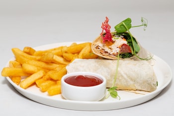 holiday inn queenstown frankton road by ihg