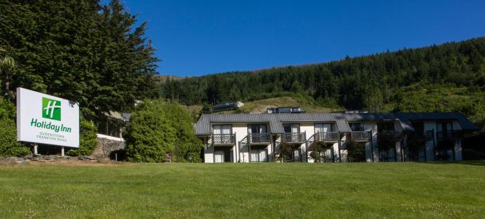 holiday inn queenstown frankton road by ihg