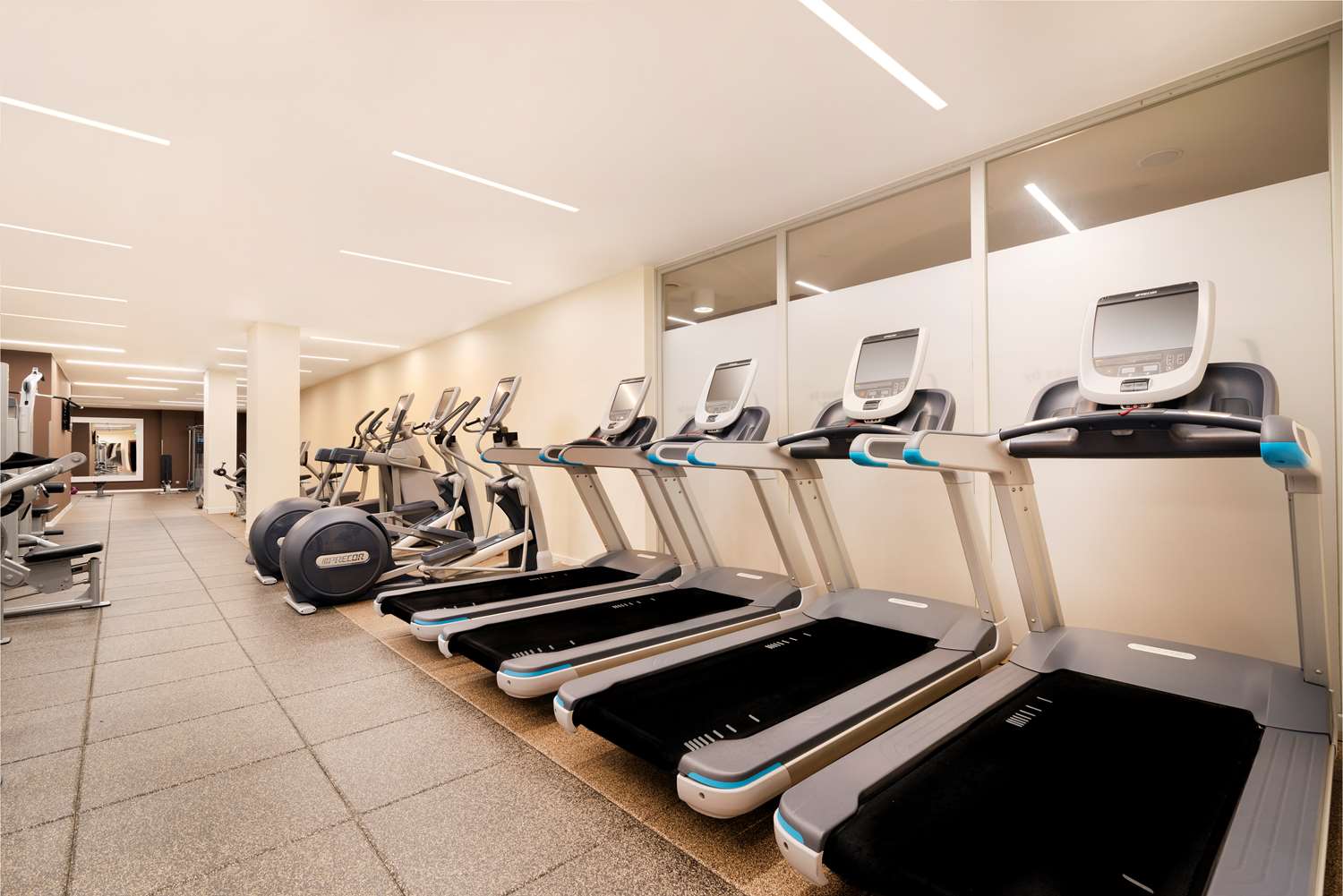 doubletree by hilton krakow hotel and convention center