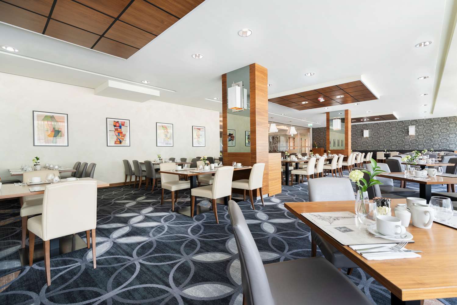 doubletree by hilton krakow hotel and convention center