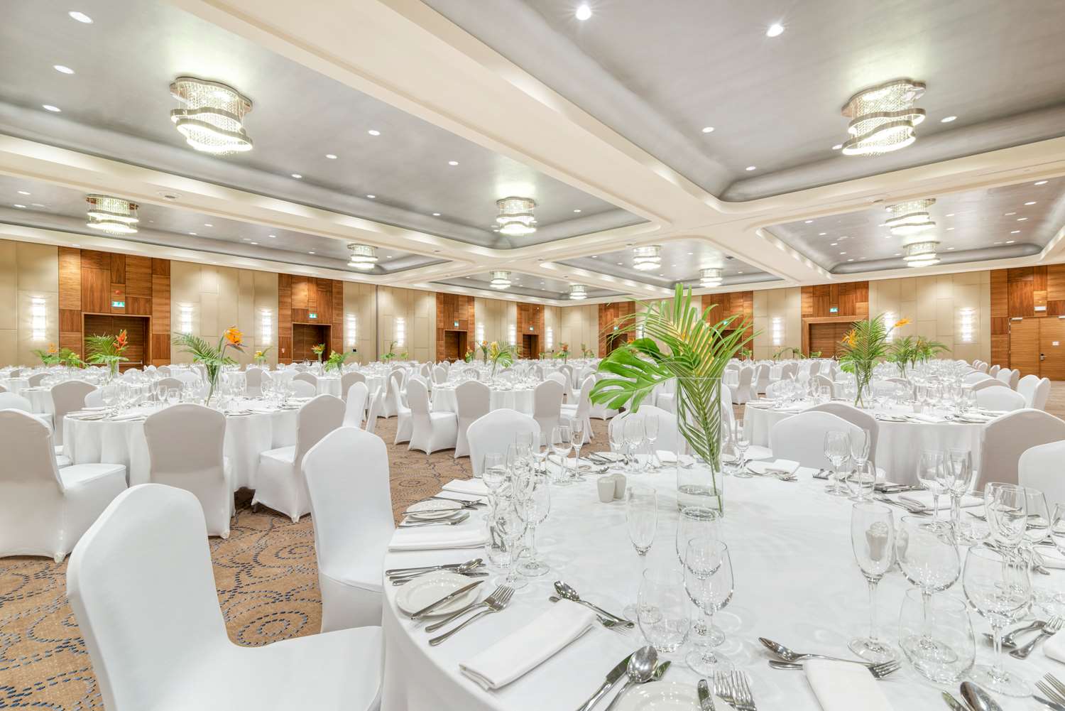 doubletree by hilton krakow hotel and convention center