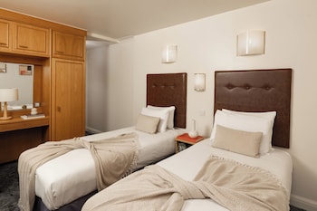 st giles hotel london