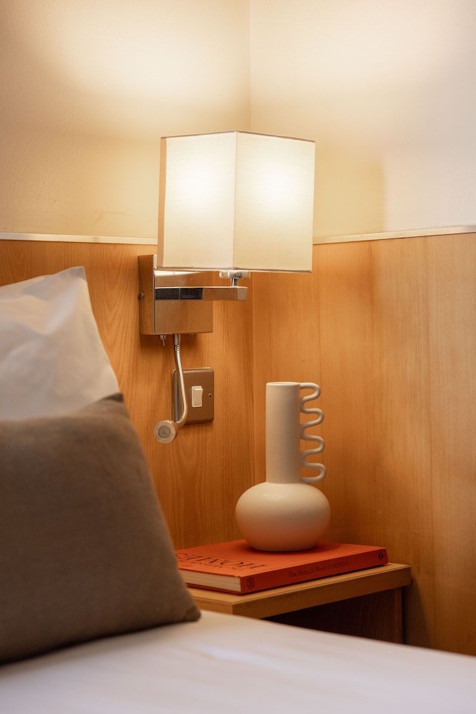 st giles hotel london