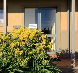 travellers motor village