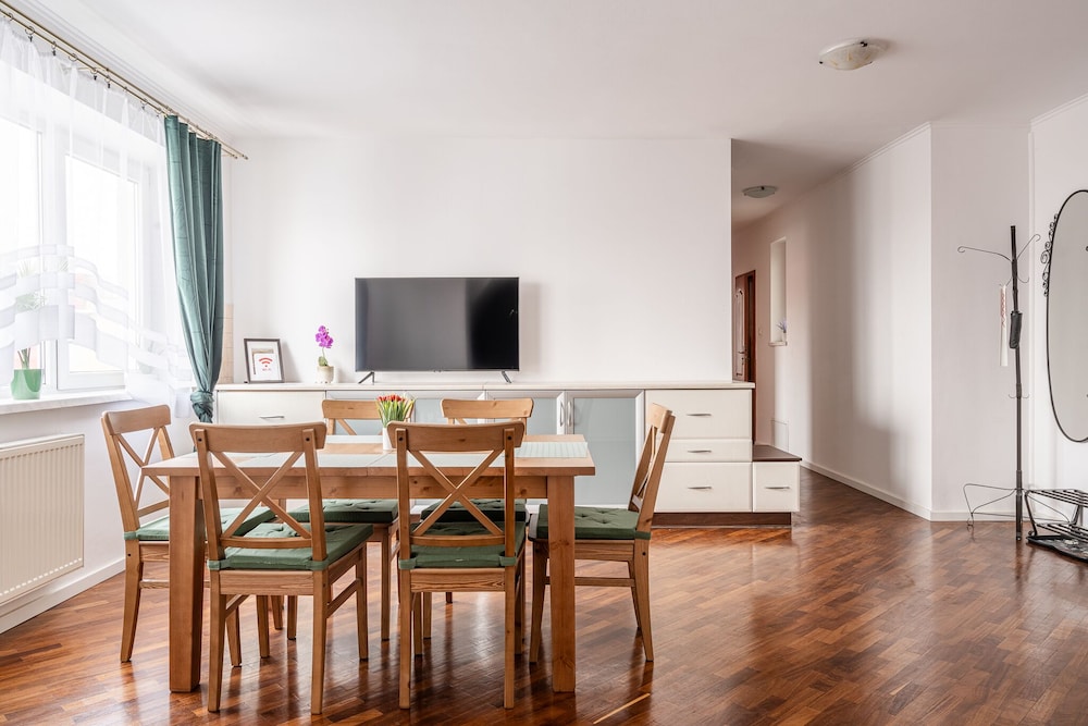 rentplanet apartament odrzanska