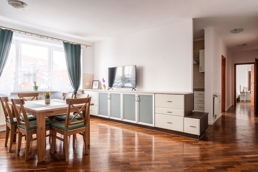rentplanet apartament odrzanska