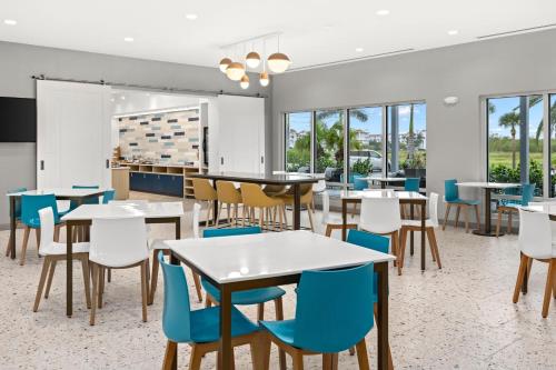 towneplace suites by marriott cape canaveral