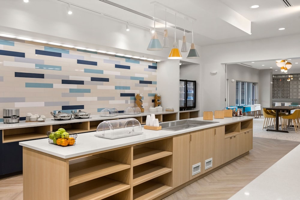 towneplace suites by marriott cape canaveral