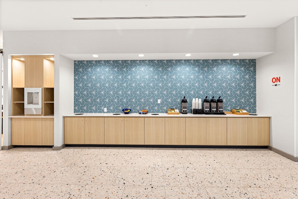 towneplace suites by marriott cape canaveral