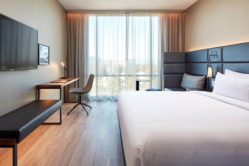 ac hotel by marriott san diego downtown gaslamp quarter
