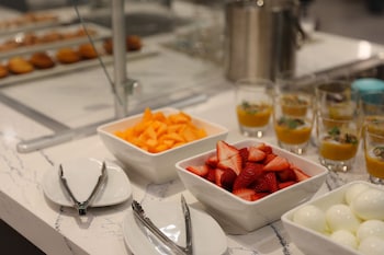 ac hotel by marriott san diego downtown gaslamp quarter